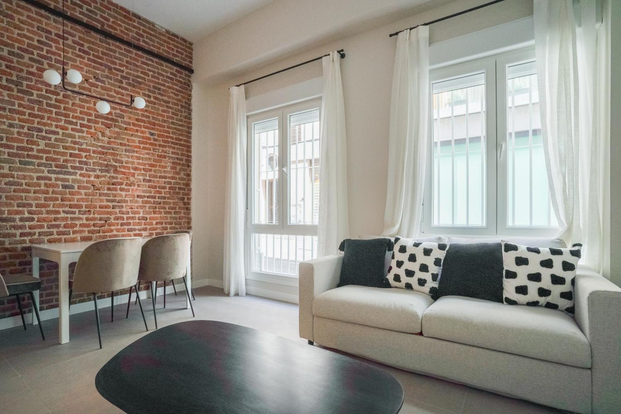 Modern Apartment-2Bedrooms 1Bath-Cuatro Caminos Madrid Bagian luar foto